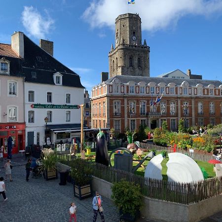 Le Cottage Des Remparts - Face Hotel De Ville Boulogne-sur-Mer Buitenkant foto